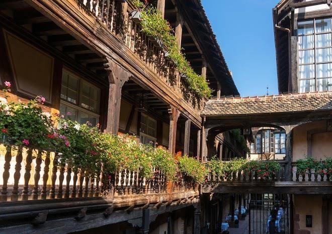 Hotel cour du corbeau strasbourg mgallery collection