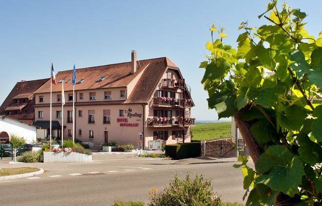 Hotel au riesling riquewihr hotel restaurant alsace