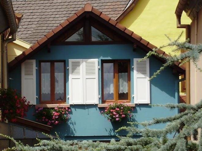 Gite la maison bleue a bergheim en alsace