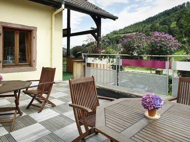 Hostellerie les bagenelles brasserie