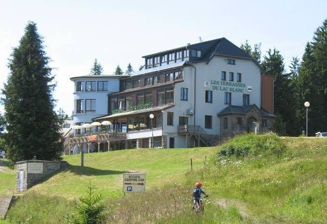 Les terrasses du lac blanc