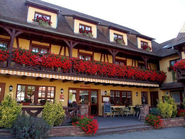 Restaurant au soleil
