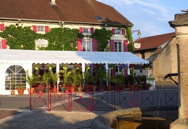 Logis l'auberge de la fontaine