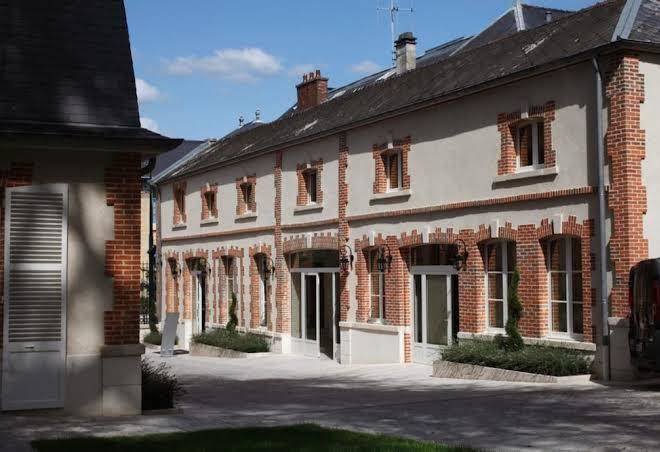 Champagne A Bergere Image