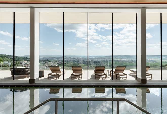 Royal champagne hotel & spa