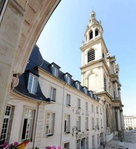 Hotel des prelats