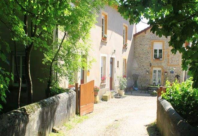 Chambres d'hotes et gite de la cour basse