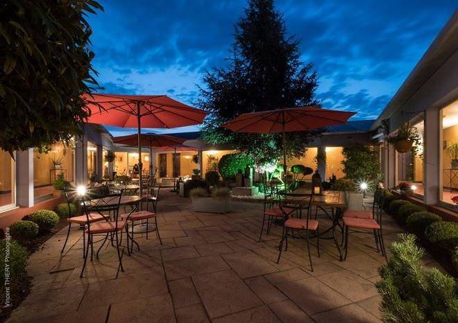 Hotel atrium golbey epinal