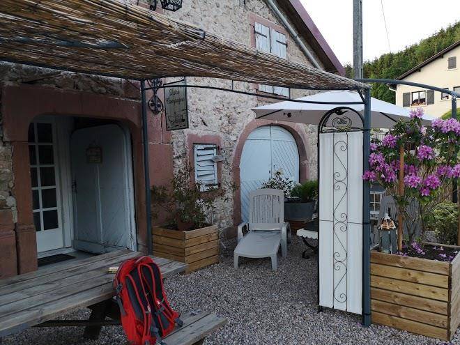 La Rosee Blanche Image