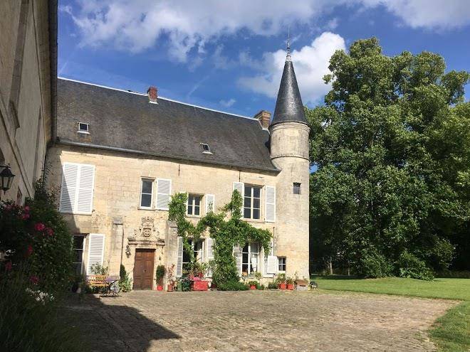 Le chateau de coyolles chambres d'hotes & gite de groupe