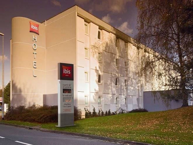 Hotel Ibis Lille Villeneuve D'ascq Grand Stade Image