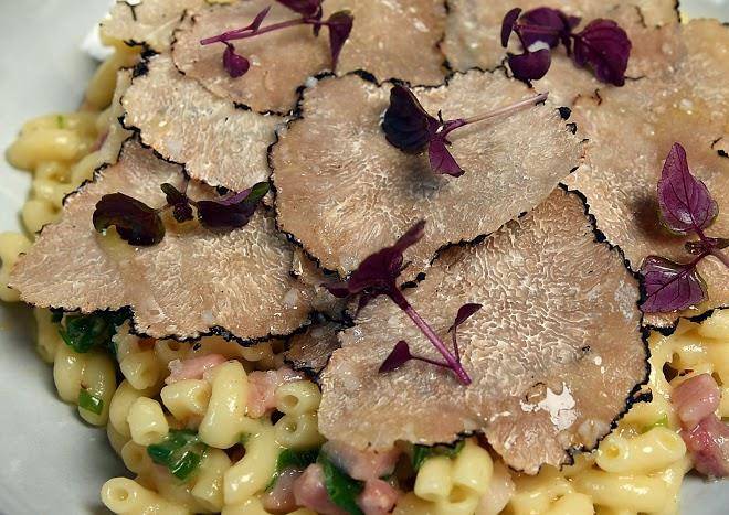 Les Toquees By Benoit Bernard Image