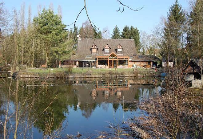 Logis auberge du bord des eaux