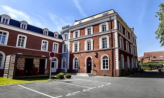 La maison rouge