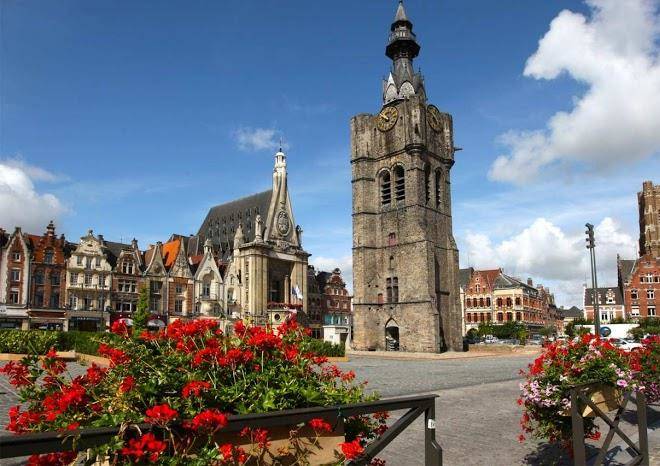 Le vieux beffroi hotel restaurant bar traiteur