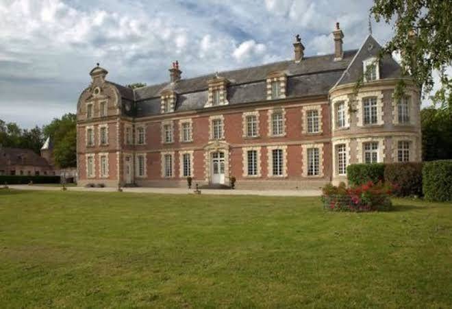 Chateau de behen