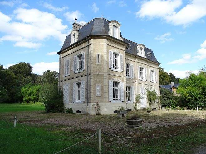 Chateau de mons boubert