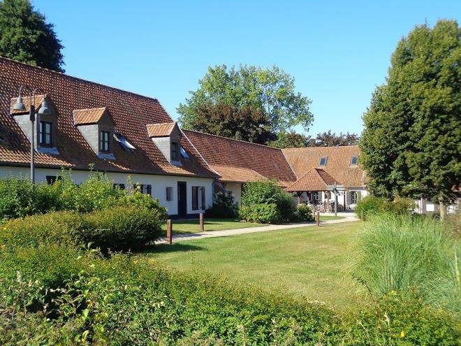 Le Cap Hornu Hotel Et Restaurant Image