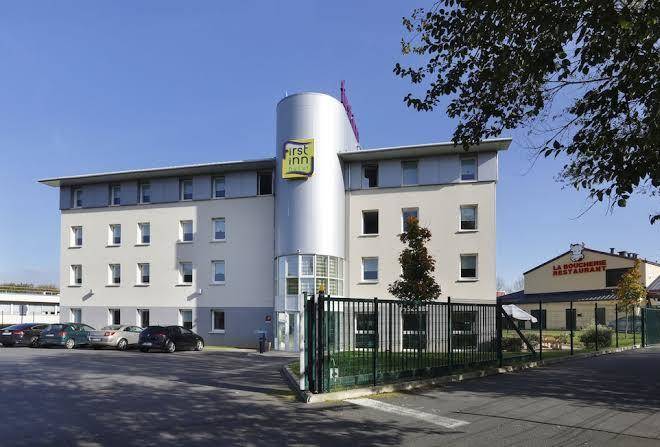 Hotel first inn paris sud les ulis