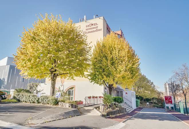 Hotel l'amandier nanterre la defense
