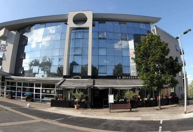 Hotel & restaurant le chateaubriand