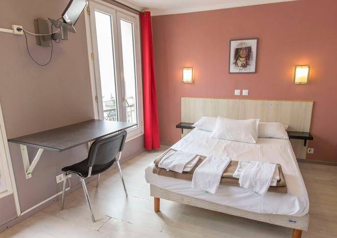 Hipotel paris gambetta republique