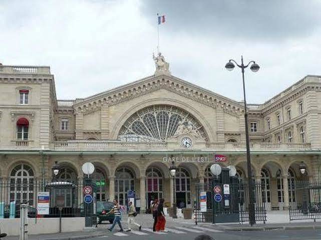 Hipotel paris montmartre gare du nord
