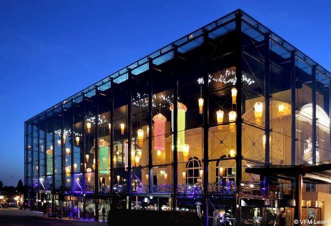 Holiday Inn Paris Montmartre Image