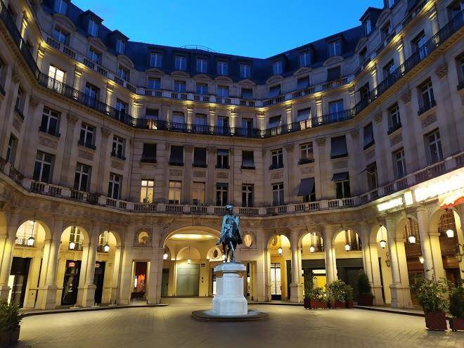Hotel caumartin opera astotel