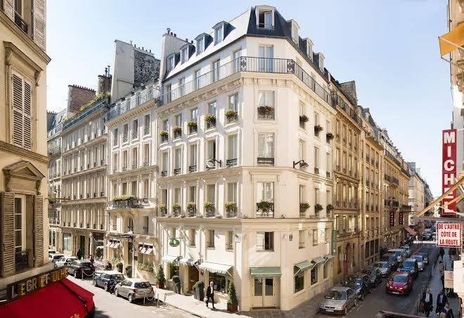Hotel la comtesse tour eiffel