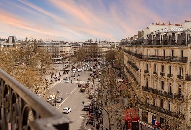 Hotel paix republique paris