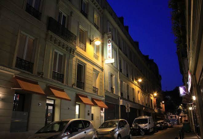 Little hotel