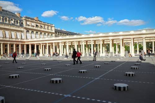 Louvre opera chicsuites