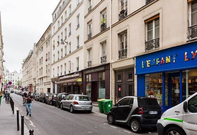 My address in paris saint sebastien froissart
