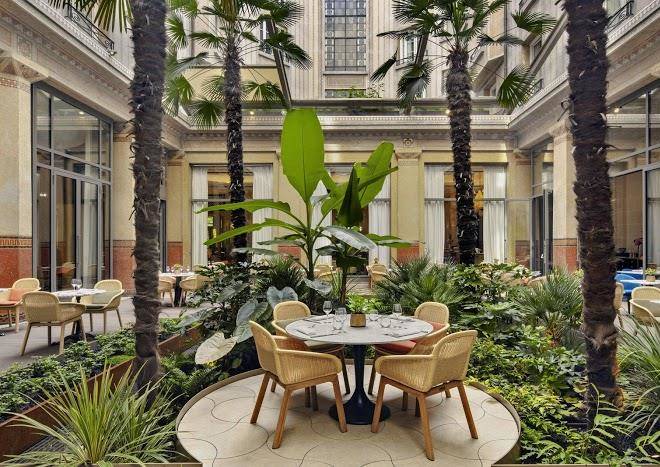 Prince de galles a luxury collection hotel paris