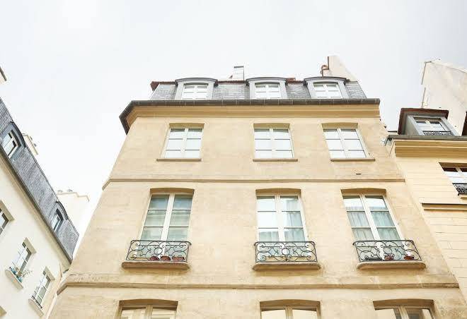 Residence central marais