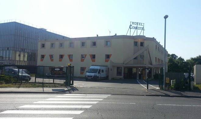 Hotel 77 rubelles