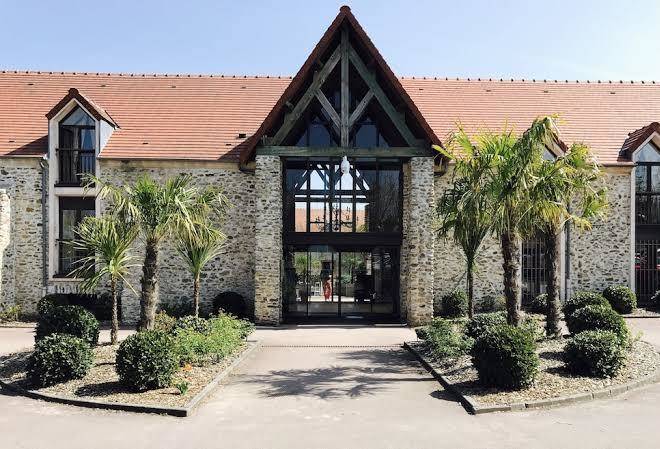 Hotel les suites domaine de crecy