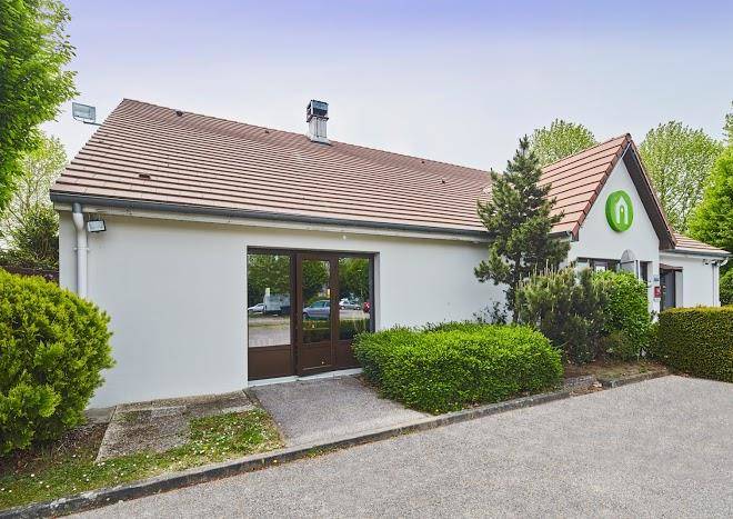 Hotel restaurant campanile vert saint denis