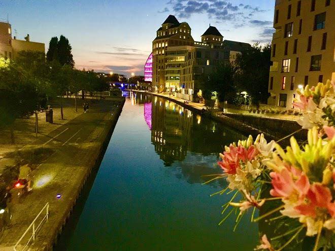 Hotel Du Canal Image