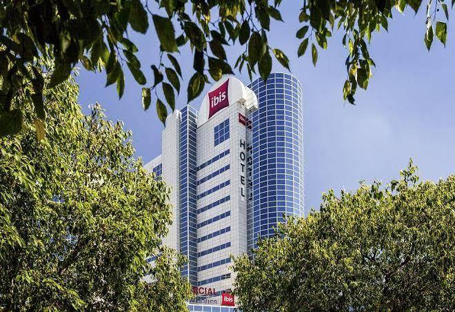 Hotel ibis paris porte de montreuil
