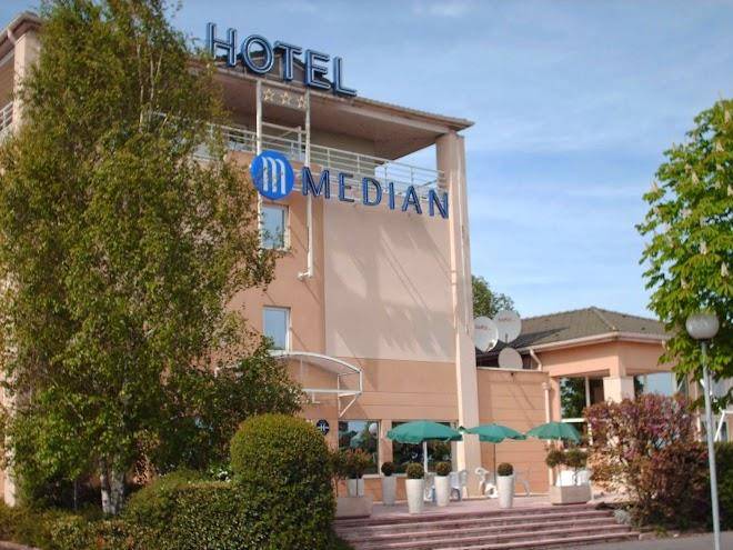 Hotel median roissy cdg aeroport