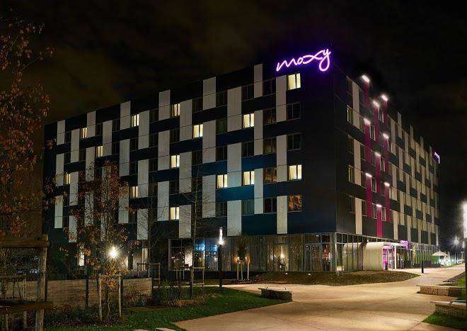 Moxy paris charles de gaulle airport
