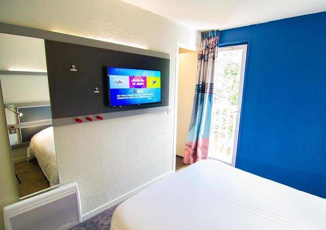 Enzo hotels trappes