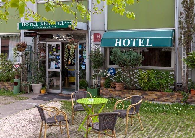 Hotel aerotel