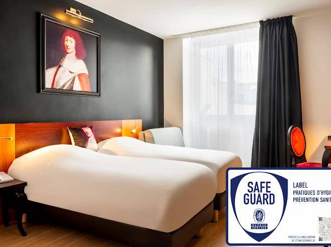 Hotel Des Lys Versailles Image