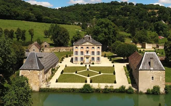 Chateau de la pommeraye