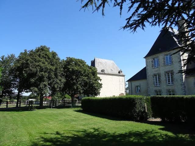 Chateau turgot gites