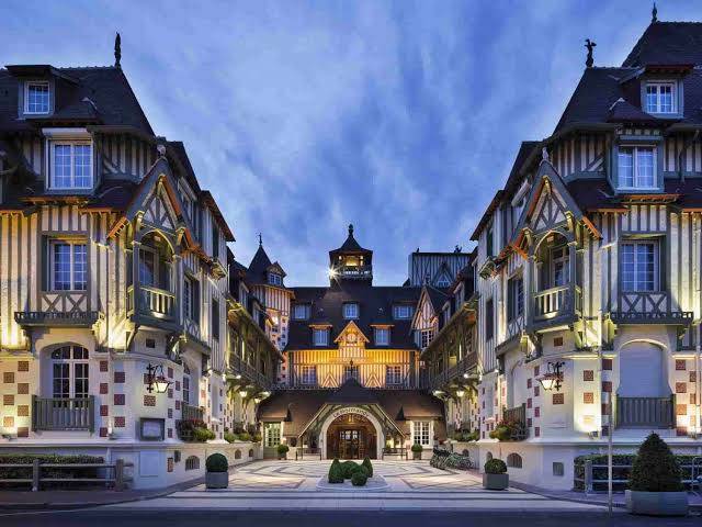 Hotel Barriere Le Normandy Image