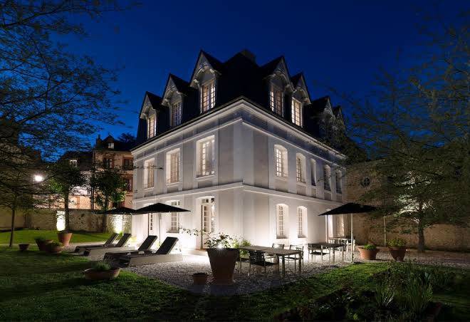 Hotel saint delis la maison du peintre